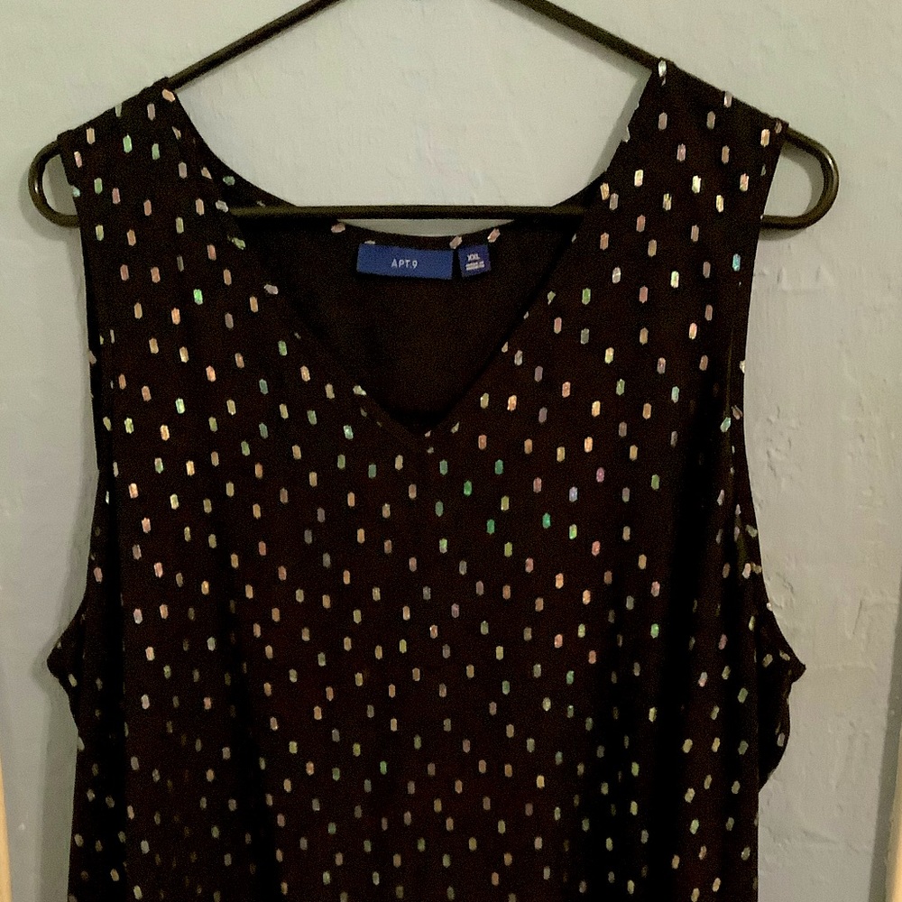 Foil Metallic Spotted V neck Sleeveless Tank Top